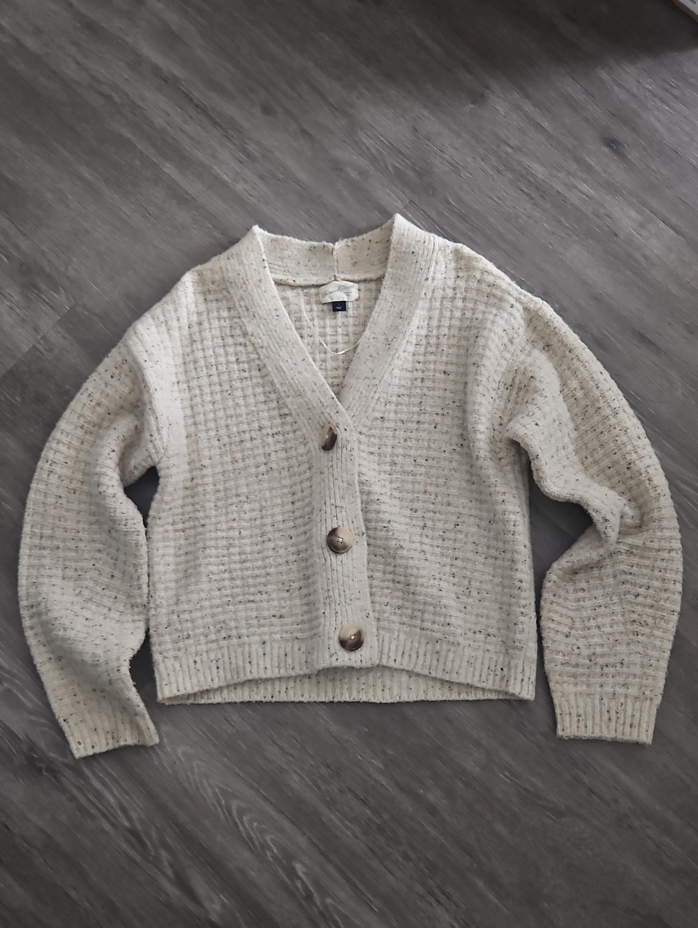 Universal Thread Cream Speckled Button-Front Cardigan
